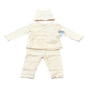 GAP Baby Girl Crossover Layette Outfit, Pink Hearts, Size 0-3 Months, NEW